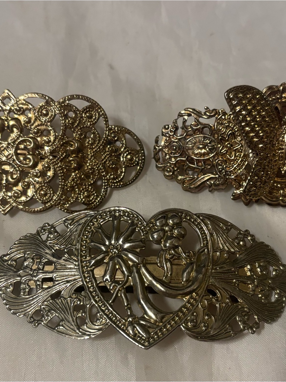 Gold-Tone Filigree Heart Hair Barrette - Women Accessories